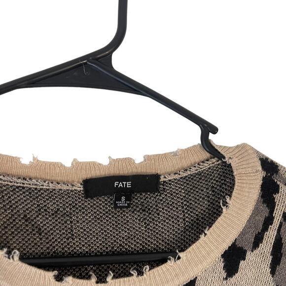 Fate Women's Size Small Cheetah Animal Print Distressed Sweater - Picture 7 of 9